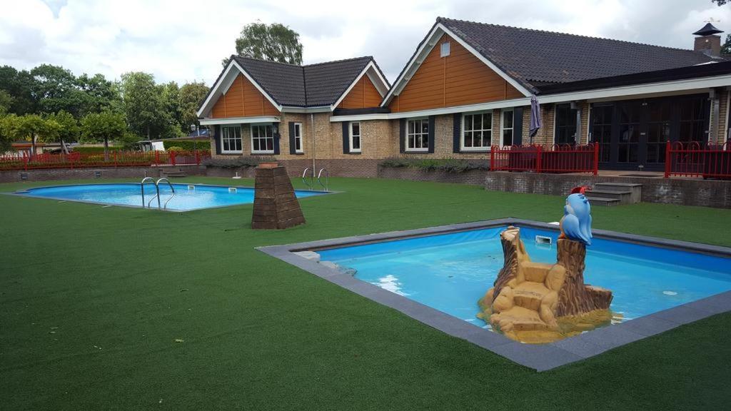 Chalet Lobke Voorthuizen Exteriör bild